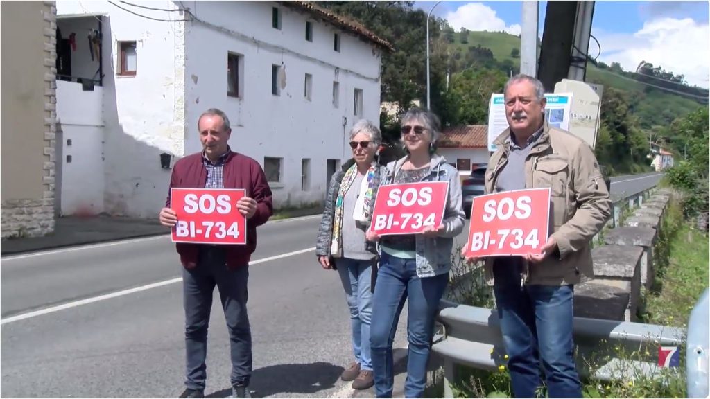 Vecinos de Muskiz demandan soluciones ante la peligrosidad de la carretera BI-734