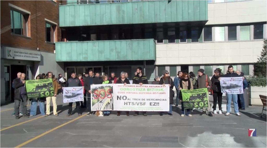 Vecinos y asociaciones ecologistas de Barakaldo exigen a PSE y PNV que se posicionen contra la VSF ante los tribunales