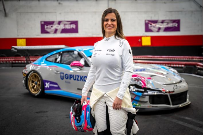 ANGELA VILARIÑO