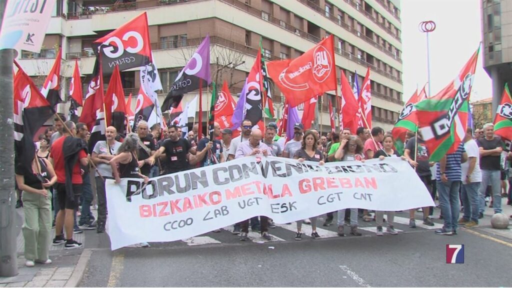 Los Trabajadores del Metal de Bizkaia toman las calles de Barakaldo — Tele7