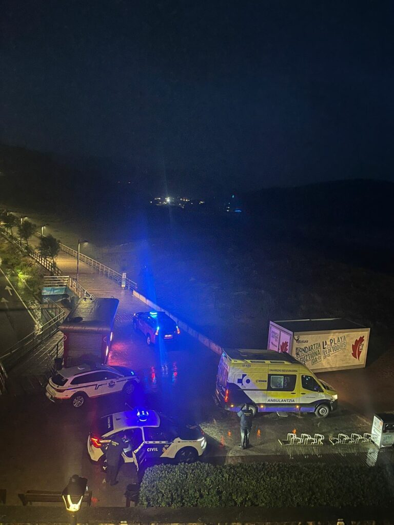 Un hombre muere ahogado en la playa de La Arena — Tele7