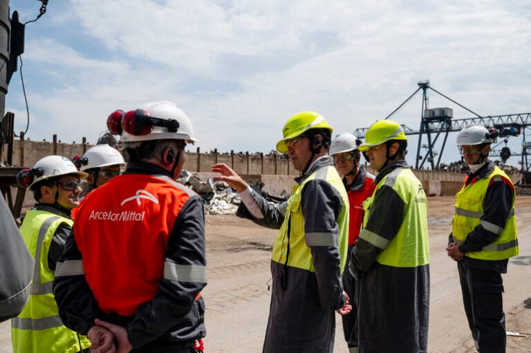 Visita oficial del Lehendakari Pradales a la ACB de Sestao